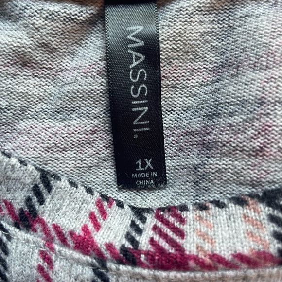 Tartan Sweater with Gathered Sleeve - Picture 5 of 5